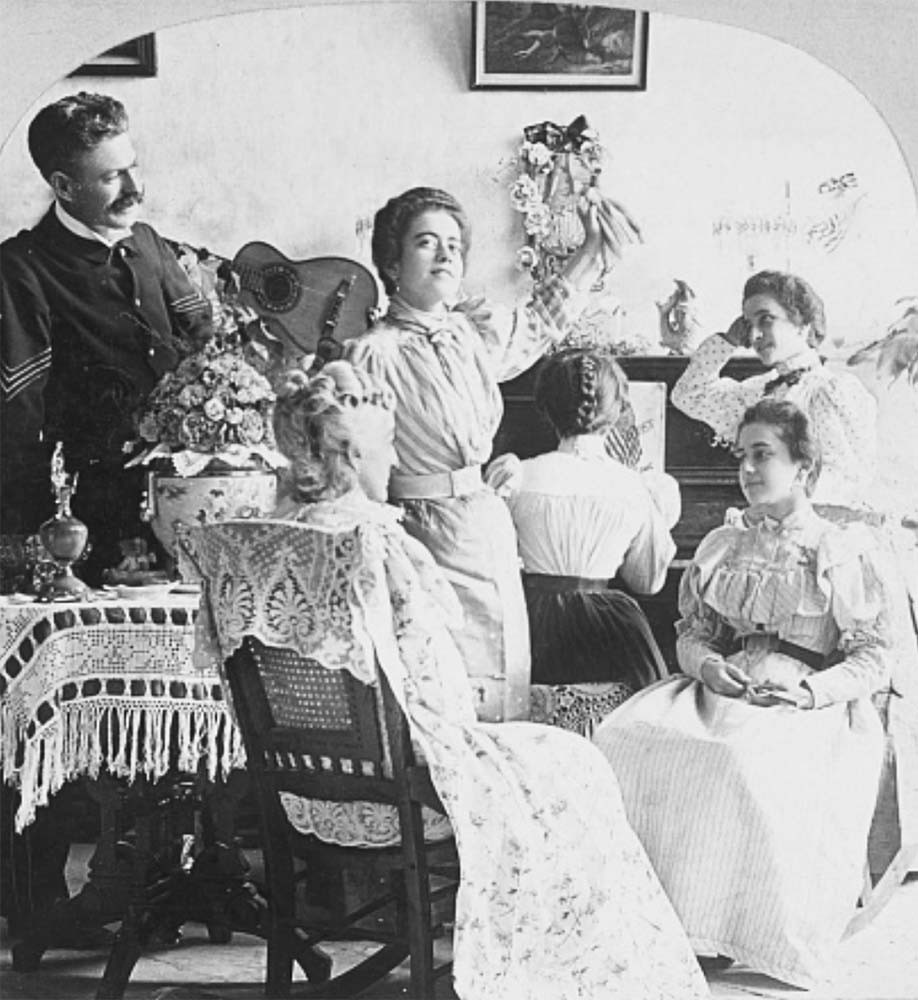 A Cuban family, Havana, 1899, Library of Congress