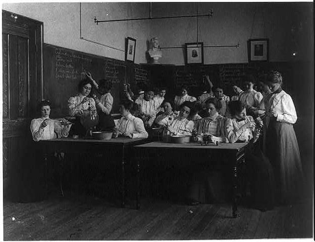 Science class, Normal school, 1899, Library of Congress
