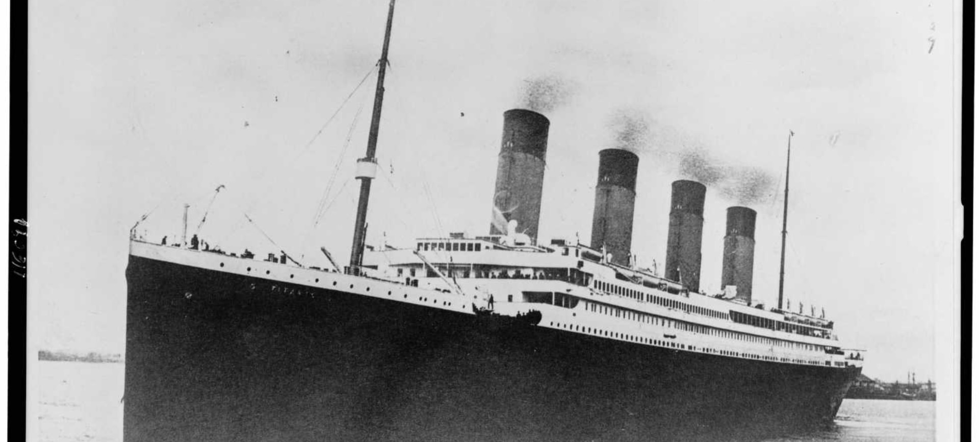 The Titanic sailing in ocean